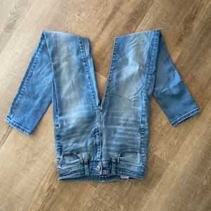 American Eagle High-Rise Jeggings